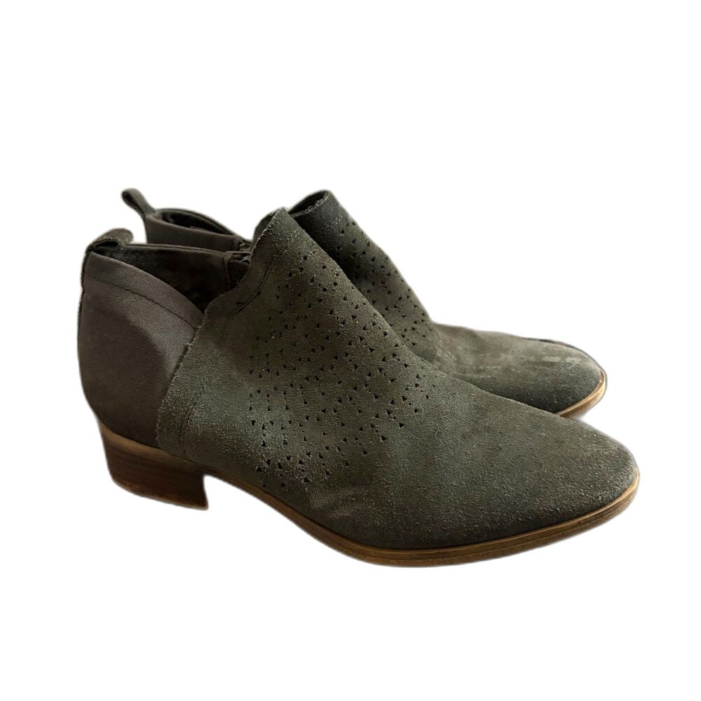 TOMS‎ Deia Olive Green Suede Perforated Ankle Booties Block Heel Boho Size 8.5